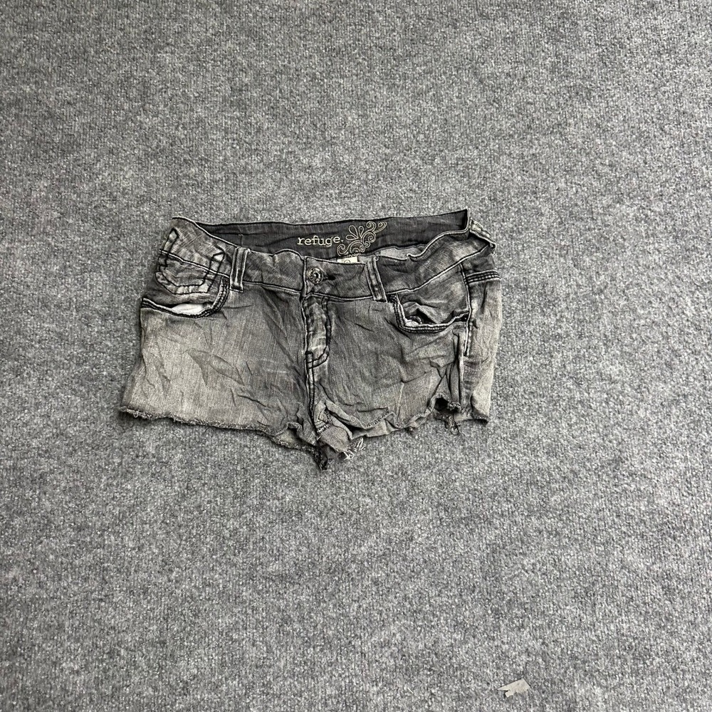 Refuge Shorts Womens Size 9 Gray Acid Wash Denim Raw Hem Low Rise Cutoff Casual